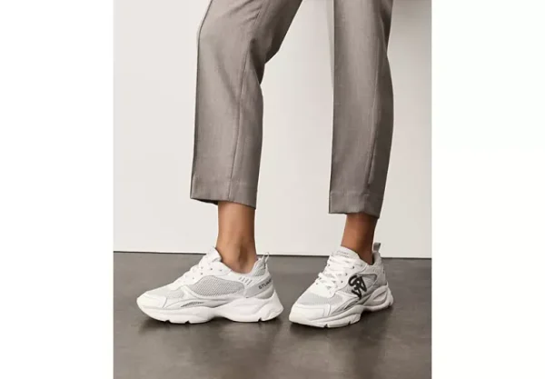 Stuart Weitzman SW TRAINER